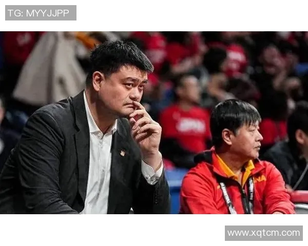姚明：从篮球场到社会舞台的英雄之路与传奇人生